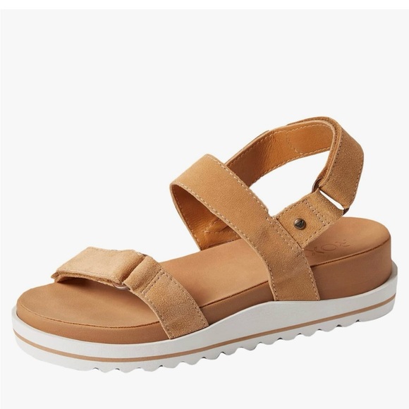 Roxy Himari Sandals - Picture 2 of 11